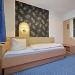 Hotel Zeitwohnen Wolfsburg, Ehemals Am Klieversberg Ein Unternehmen Der Micha's Hotelbetriebe