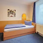 Zeitwohnen Wolfsburg, Ehemals Am Klieversberg Ein Unternehmen Der Micha's Hotelbetriebe Hotel 3*