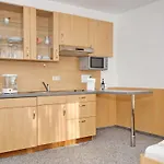 Hotel Zeitwohnen Wolfsburg, Ehemals Am Klieversberg Ein Unternehmen Der Micha's Hotelbetriebe Wolfsburg