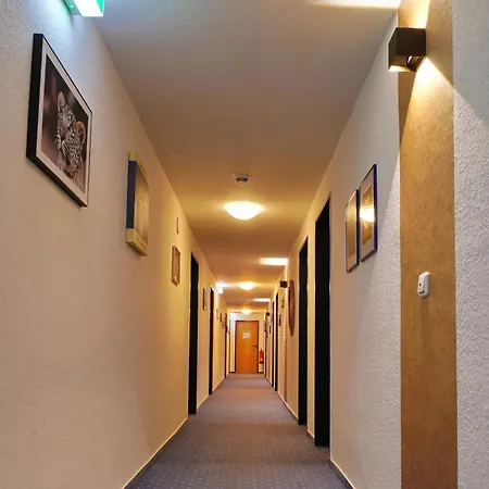 酒店 Zeitwohnen Wolfsburg, Ehemals Am Klieversberg Ein Unternehmen Der Micha's Hotelbetriebe 3*