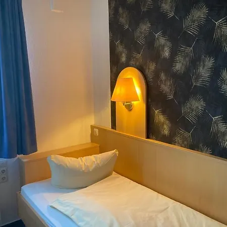 Zeitwohnen Wolfsburg, Ehemals Am Klieversberg Ein Unternehmen Der Micha's Hotelbetriebe Otel 3*