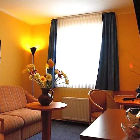 Hotel Zeitwohnen Wolfsburg, Ehemals Am Klieversberg Ein Unternehmen Der Micha's Hotelbetriebe Wolfsburg